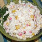 Салат с кальмаром и крабовыми палочками «Эйфория»
